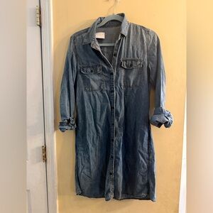 Chic GAP Denim Shirt Dress with Button Detail, medium